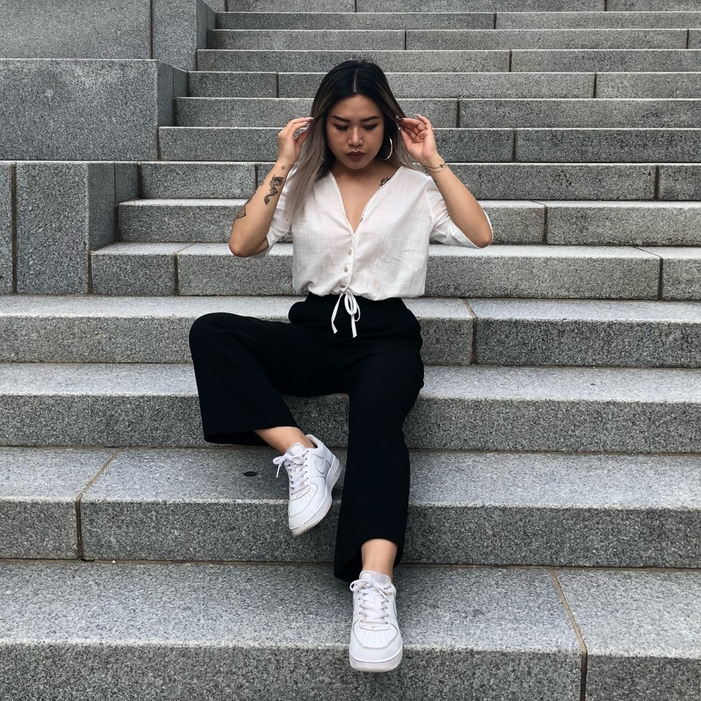 White linen crop top